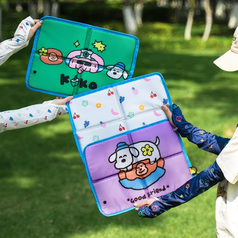 Waterproof Nylon Juice Dog Pic - Kids Outdoor Mat Waterproof ulasan dan harga