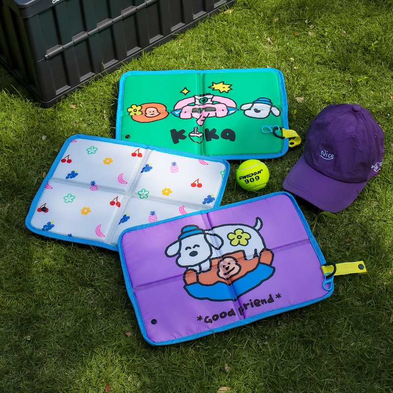 Waterproof Nylon Juice Dog Pic - Kids Outdoor Mat Waterproof ulasan dan harga